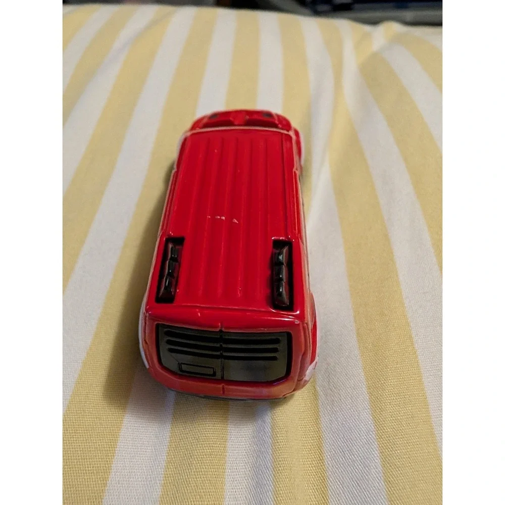 Hot Wheels 2014 Ford Transit Connect Red 1/64 Diecast Toy Van Car